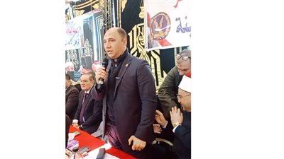 طارق عبد العظيم يشارك في إنهاء الخصومة بين عائلتي «مشهور ووهدان» بالصف 