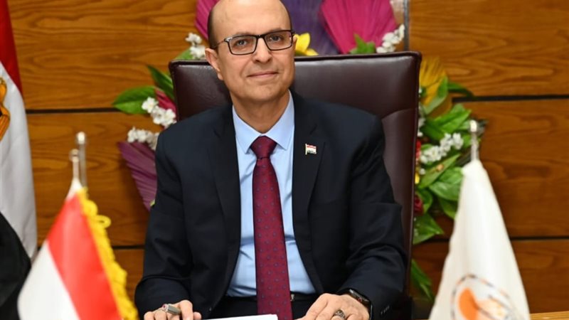 رئيس الجامعة 