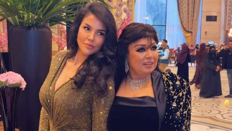 فيفي عبده وابنتها