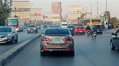  ازدحام مروري في القاهرة والجيزة صباح اليوم وسط انتشار أمني لتسهيل الحركة