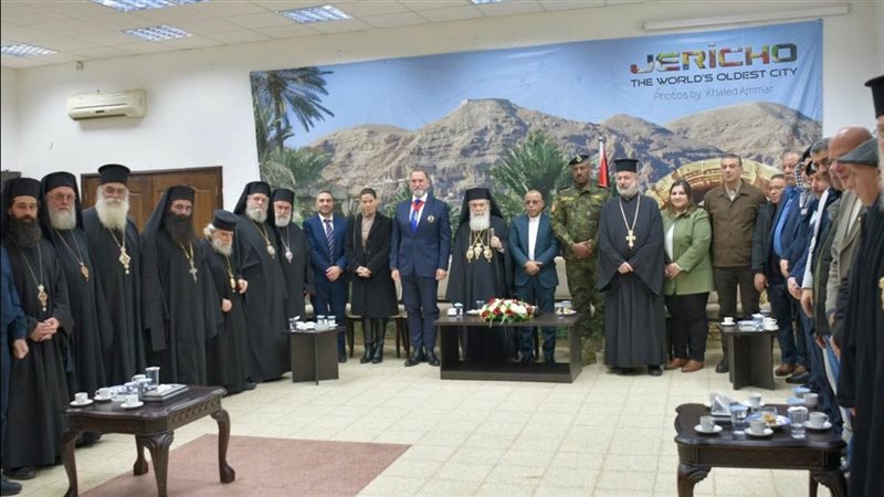 البطريرك ثيوفيلوس
