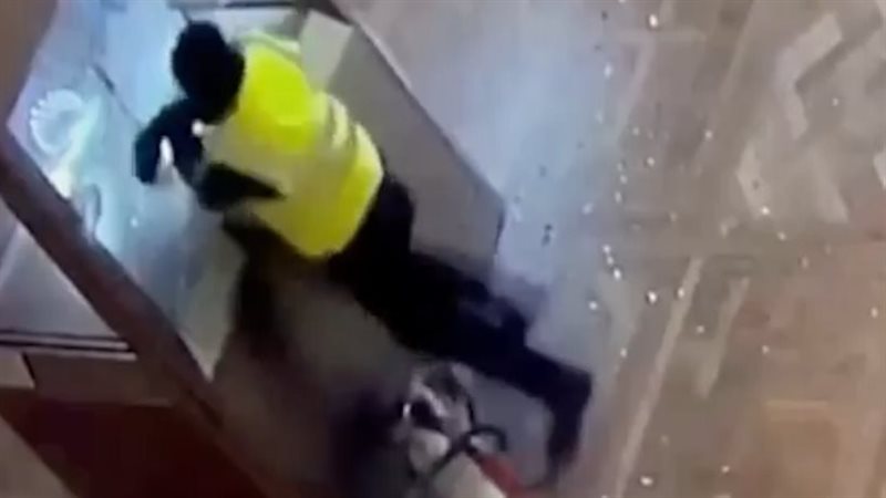 سرقة متحف اللوفر