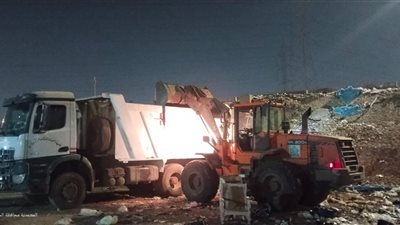  الجيزة ترفع ٦٠٠ طن مخلفات من حرم الطريق الدائري بمنطقة أرض اللواء بالعجوزة