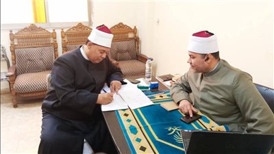 لمتابعة سير العمل.. مرور مفاجئ لمدير أوقاف الجيزة على مقر إدارة كرداسة