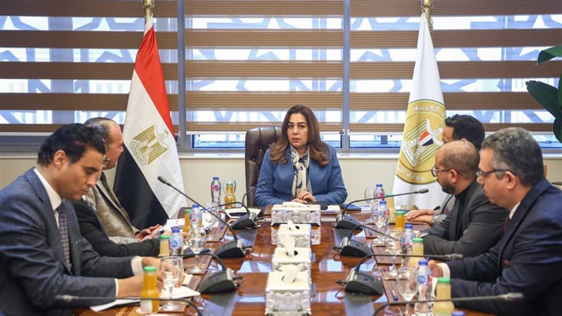 جانب من المجتمع