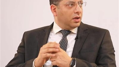 نائب رئيس شعبة الاتصالات يقترح بديلاً لضرائب الهواتف المستوردة