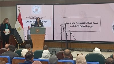 وزيرة التضامن: الرئيس السيسي يضع كبار السن ضمن أولويات الدولة