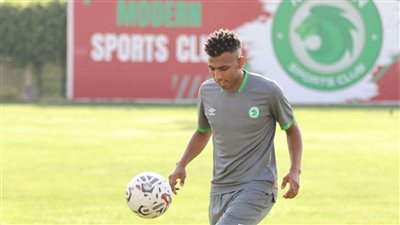 عبدالرحمن شيكا يضغط على مودرن سبورت للرحيل للاتحاد السكندري 