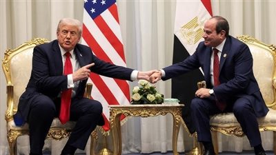 ترامب: الرئيس السيسي يفهم الإنجليزية أفضل منا وهو قائد ورجل عظيم