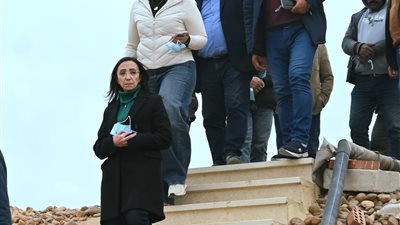 خلال جولتها.. محافظة البحيرة تتفقد المدفن الصحي بمركز بدر