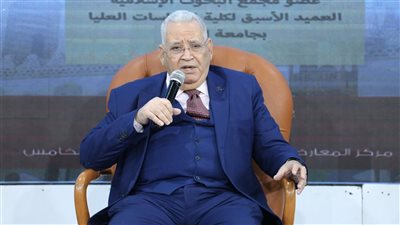 ندوة بمعرض الكتاب تناقش منهجية الشيخ عبد الغني عبد الخالق في خدمة الفقه