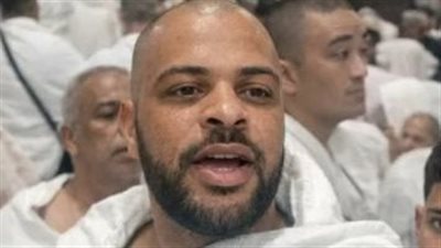 متداول.. أردنى يستعيد النطق أمام الكعبة بـ لا إله إلا الله