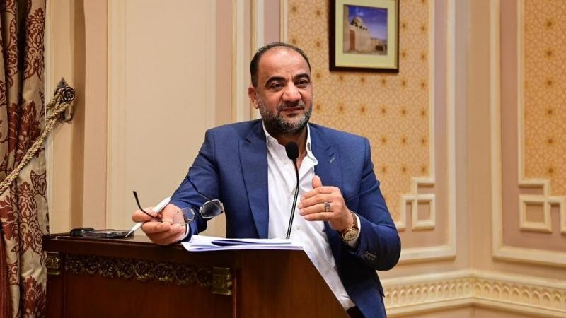 النائب حاتم عبدالعزيز