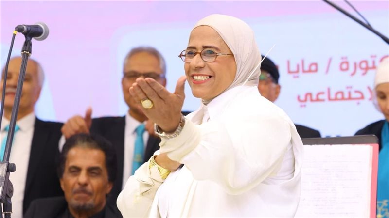 إيمان الجنيدي، أول