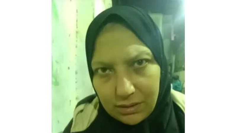 والدة محمود 