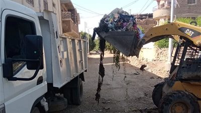رفع 375 طن مخلفات في يوم واحد لإعادة الوجه الحضاري للمحلة