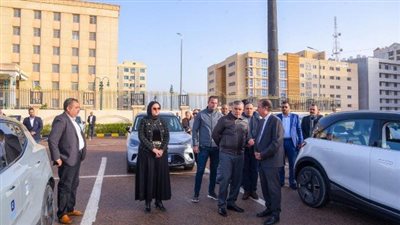 محافظ الإسكندرية يشهد توقيع بروتوكول تعاون لتشغيل مشروع نقل ذكي صديق للبيئة