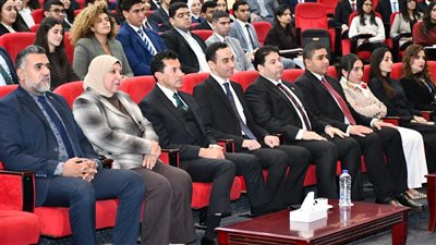 أشرف صبحي يحضر محاضرة سامح شكري في برنامج الدبلوماسية الشبابية