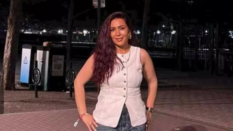 زوجة عصام الحضري