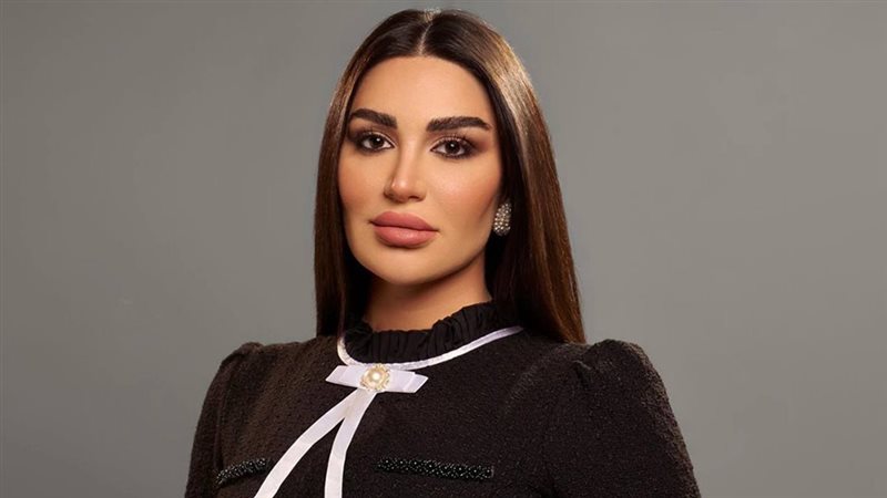 الإعلامية سارة نخلة