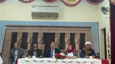 احتفالية لتكريم وكيل التعليم بقنا عقب انتهاء خدمته ونقلة لمحافظة المنوفية