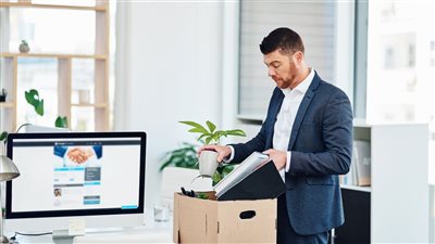 في اليابان.. رجل يترك العمل بسبب كثرة الاجتماعات التي تفوق وقت العمل الفعلي 