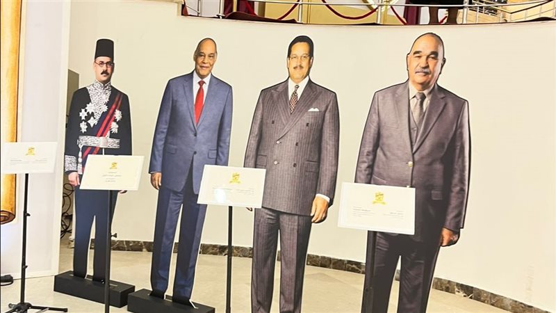  مجسمات رؤساء قضايا
