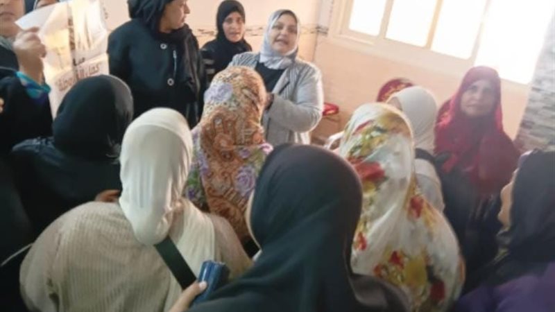 الرائدات الاجتماعيات