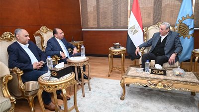 محافظ الغربية يستقبل نائب رئيس هيئة الشراء الموحد لمتابعة منظومة Medi Q 