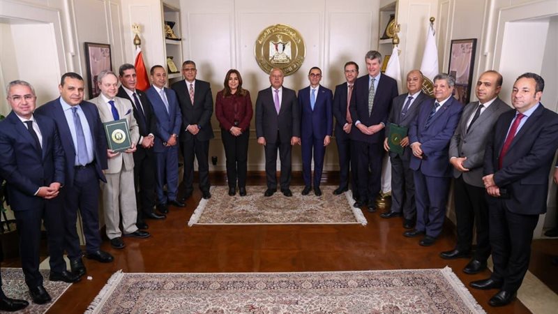 تنفيذ مشروع ادارة