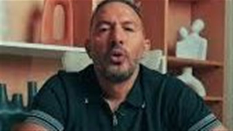 الدكتور ياسر صادق