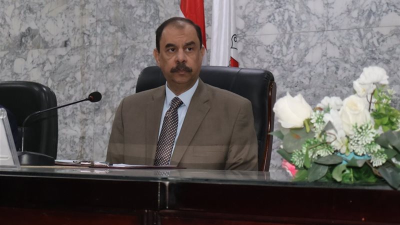 محافظ سوهاج خلال
