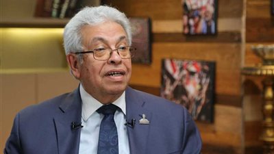 عبدالمنعم سعيد: استمرار التصعيد قد يؤدي إلى استخدام أسلحة خطرة وغير تقليدية
