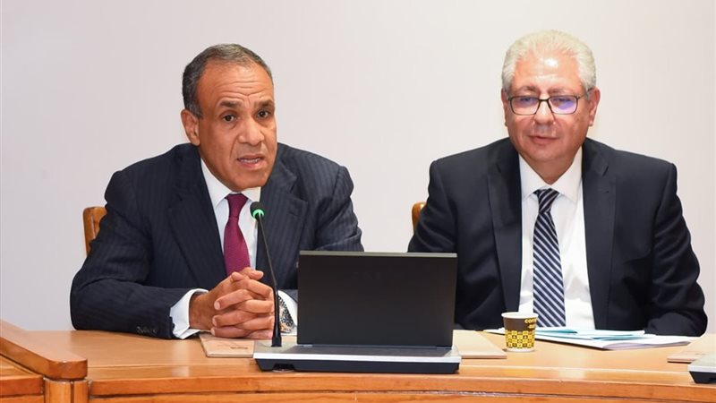 وزير الخارجية