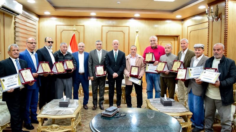 الجهاز الإداري ممن