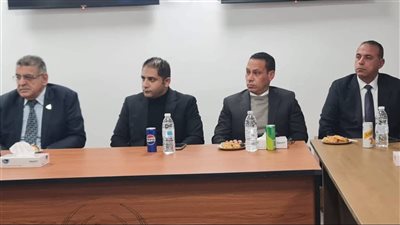 النائب سيد عبد الجليل يشارك في اجتماع المجلس التنفيذي لمستشفى القصاصين التخصصي