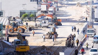 محافظ الإسكندرية يواصل متابعة التوسعة المرورية لطريق الـ21