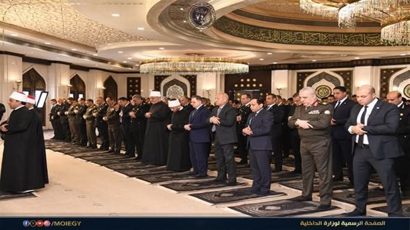 وزيرالداخلية والأوقاف