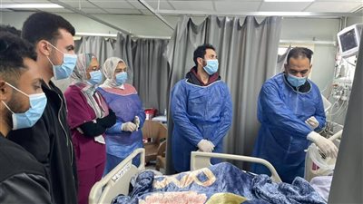 طب بنها تنظم ورشة عمل حول التعامل العملي مع مرضى أجهزة التنفس الصناعي 