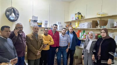 محافظ أسيوط: ضبط 25 ألف عبوة أدوية بمخزن غير مرخص وإغلاق صيدلية مخالفة بأبوتيج