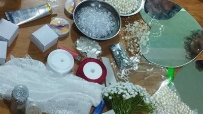بلمسات إبداعية.. انطلاق اليوم الأول لورشة إكسسوارات الأفراح بمركز شباب الجناين