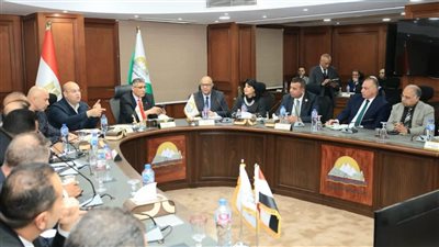 النائبة هند رشاد تشارك في اللقاء الموسع لمحافظ الجيزة مع أعضاء البرلمان 