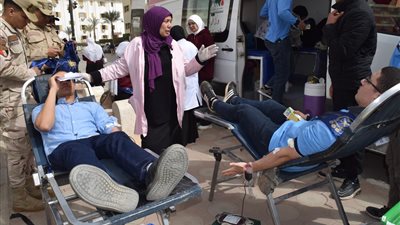 الدفاع الشعبي والعسكري تطلق حملة تبرع بالدم لصالح مستشفيات جامعة بنى سويف 