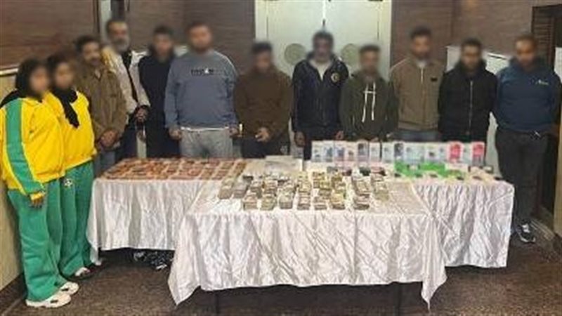 المتهمين 