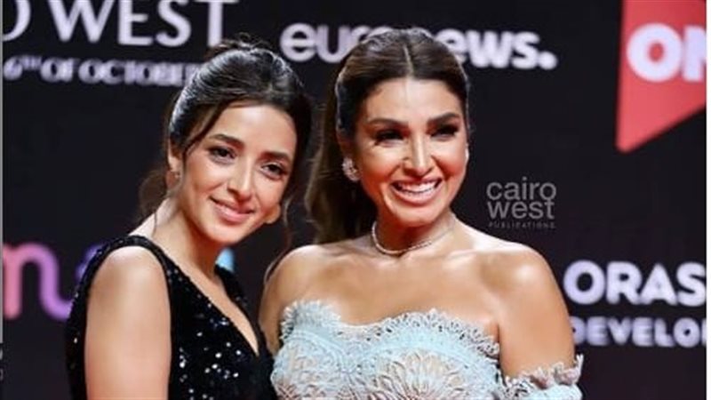 روجينا ومايا أشرف
