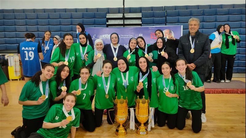 جامعة القاهرة 