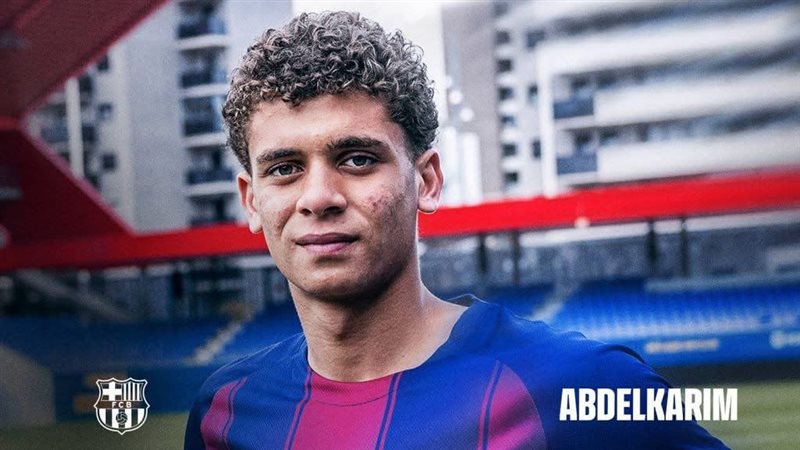 حمزة عبد الكريم لاعب