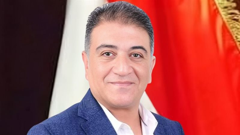 الدكتور خالد مهدي