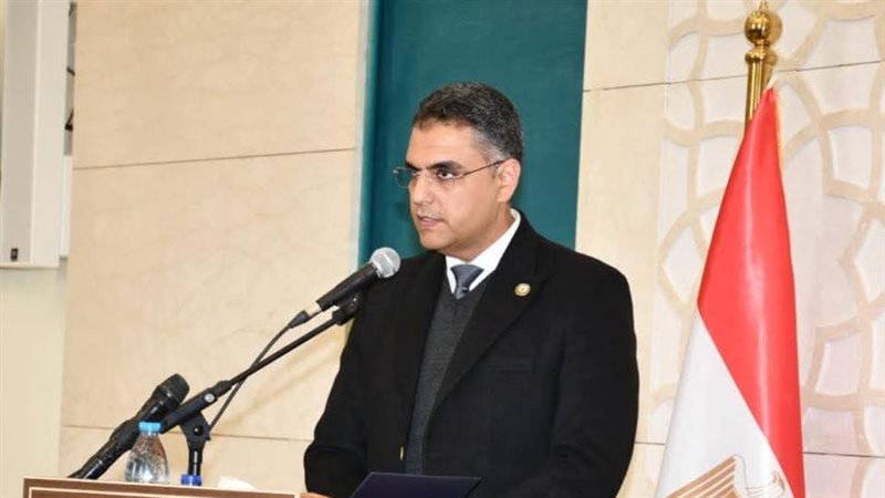 الدكتور أسامة رسلان