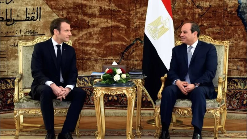 السيسي ونظيره الفرنسي